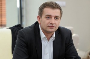 Od czyjego mieszania w systemie przybędzie pieniędzy?