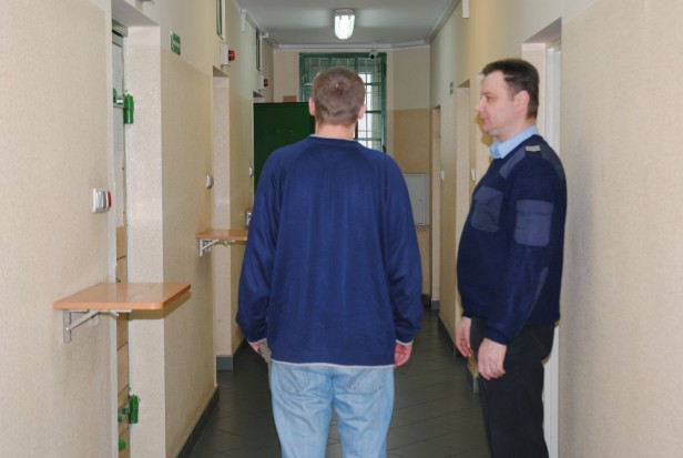 Sulejówek: napad na gabinet stomatologiczny (fot. KPP Mińsk Mazowiecki) Sulejówek: napad na gabinet stomatologiczny (fot. KPP Mińsk Mazowiecki)