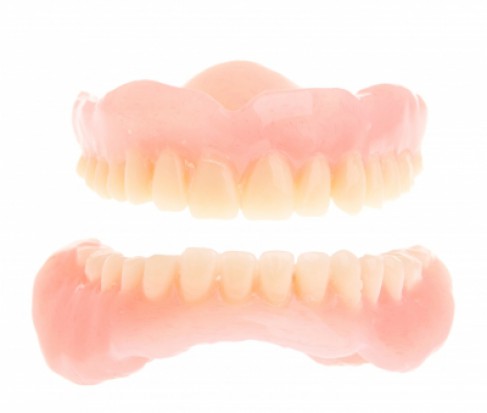 Sąd orzeka kto może kształcić w zawodzie technik dentystyczny (foto:freedigitalphotos) Sąd orzeka kto może kształcić w zawodzie technik dentystyczny