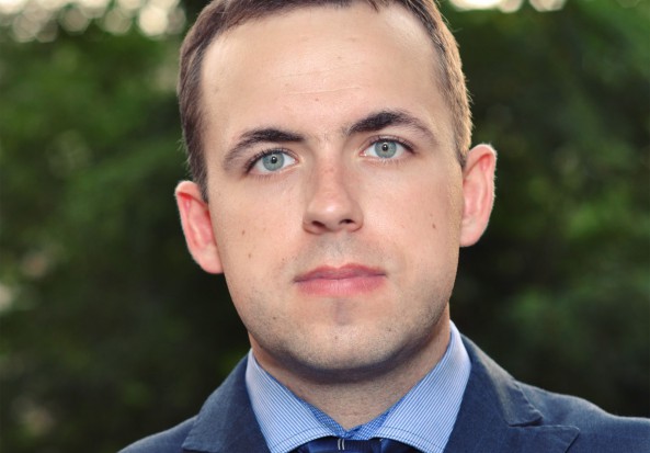 Lek. stom. Marcin Krufczyk opisuje zjawisko dentyzmu po raz pierwszy (fot. Dentysta.eu) Dentyzm, czy faktycznie to już moda?