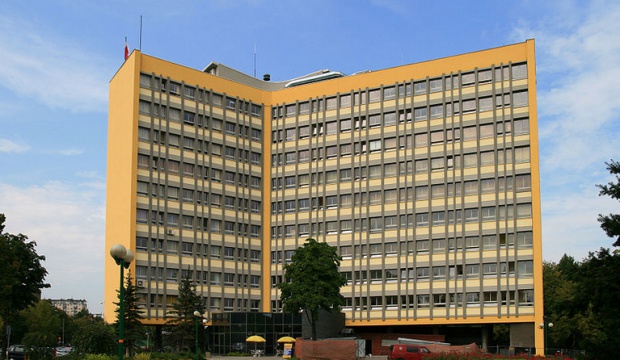 Tychy siedziba władz miasta (foto: wikimedia) Tychy: jest realizator programu profilaktyki stomatologicznej „Zdrowe zęby”