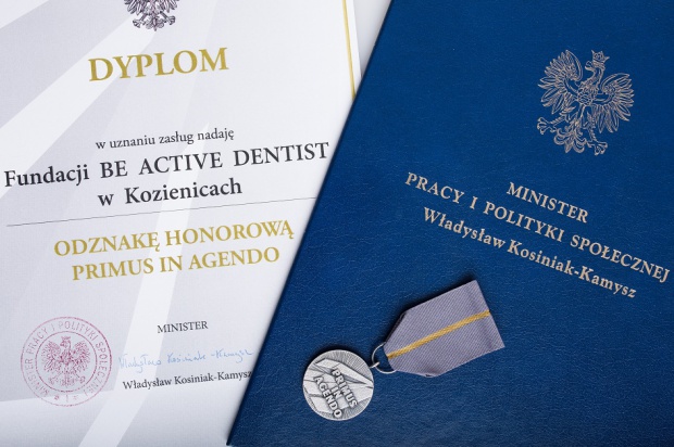 Odznaka „Primus in Agendo” dla Be Active Dentist Be Active Dentist z prestiżową odznaką „Primus in Agendo”