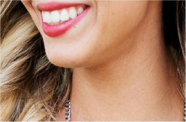 Podczas uśmiechu pracuje 17 mięśni twarzy (foto: pixabay) Fakty przydatne do pogawędki dentysty z pacjentem