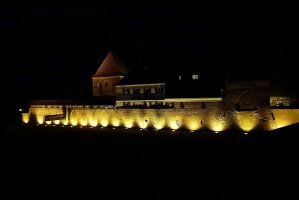 Toruń nocą bez opieki stomatologicznej (foto: pixabay) Nici z doraźnej pomocy stomatologicznej w Toruniu