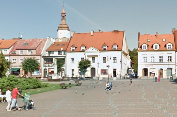 Rynek w Żorach (źródło: Google Maps) „Harry Potter na święta” ze szczoteczką do zębów