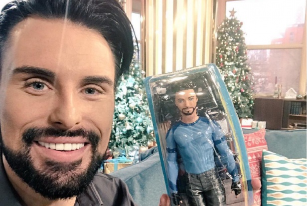 Prezenter telewizji brytyjskiej Rylan Clark nie miał szczęścia do dentysty ( fot. Instagram) Gwiazdy i ich licówki