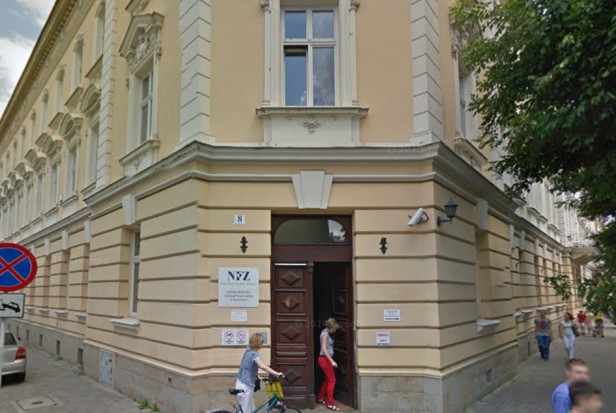 NFZ w Rzeszowie (źródło: Google Maps) Stomatologia na Podkarpaciu: konkurs ofert