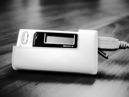 Wynalazki: MP3 gra, kiedy dentysta wierci (źródło: sxc.hu) Wynalazki: MP3 gra, kiedy dentysta wierci (źródło: sxc.hu)