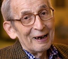 Polscy seniorzy unikają dentysty jak ognia