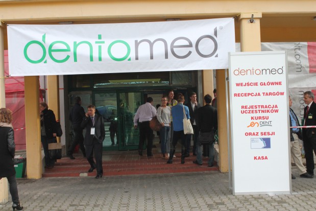 Dentamed Dolnośląskie Targi Stomatologiczne także kształcą (Fot. infoDENT24.pl) Dentamed Dolnośląskie Targi Stomatologiczne także kształcą