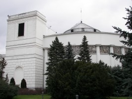 Ministerstwo Zdrowia pochyla się nad stomatologią, ale nie powie jak to robi