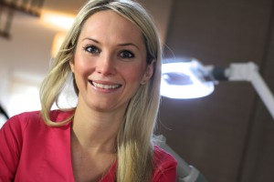 Izabela Walawender, Klinika Implantologii i Stomatologii Estetycznej dr. Romana Borczyka