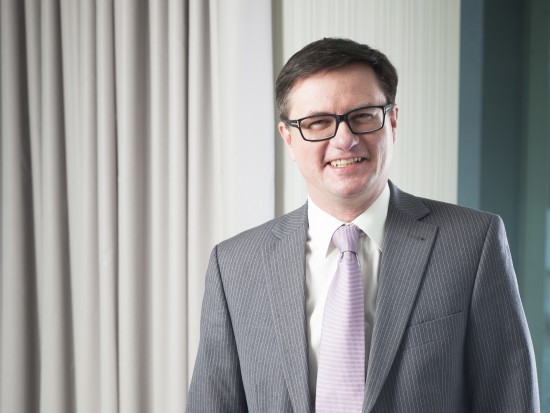 dr n. med. Mariusz Duda: nie wszyscy chcą być i nie wszyscy nadają się do roli implantologa (foto: archiwum) Mariusz Duda: nie wszyscy chcą być i nie wszyscy nadają się do roli implantologa