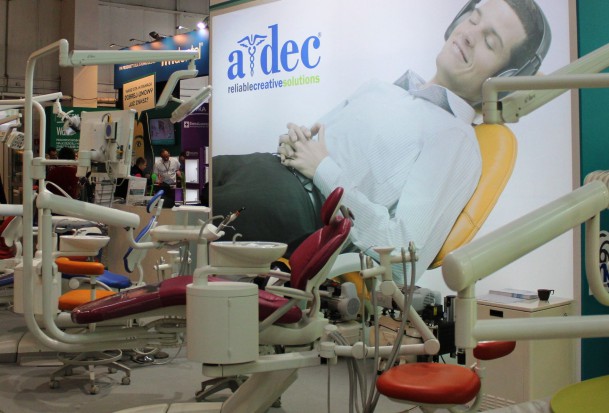 A-dec stuknęła „pięćdziesiątka” (Fot. materiały prasowe AMADAR) A-dec stuknęła „pięćdziesiątka”