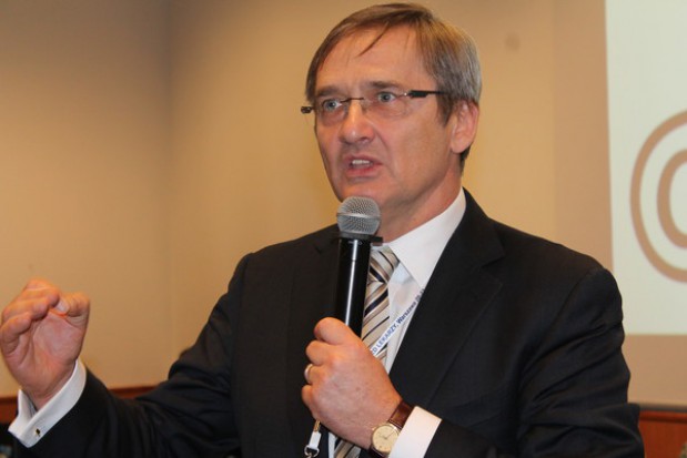 Maciej Hamankiewicz, prezes NRL o rezydentach (foto: infoDENT24.pl) Rezydent odpowiada za podejmowane przez siebie decyzje w procesie leczenia
