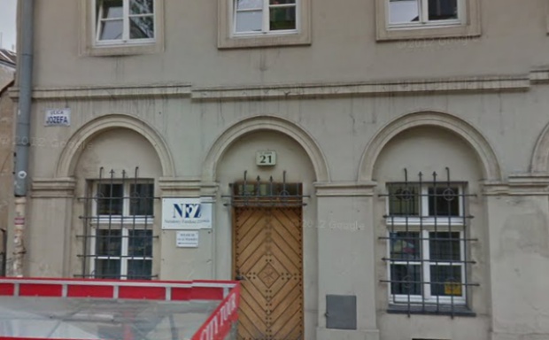 Siedziba NFZ w Krakowie ul. Józefa 21 (źródło: Google Maps) Kalwaria Zebrzydowska – powrót do normalności