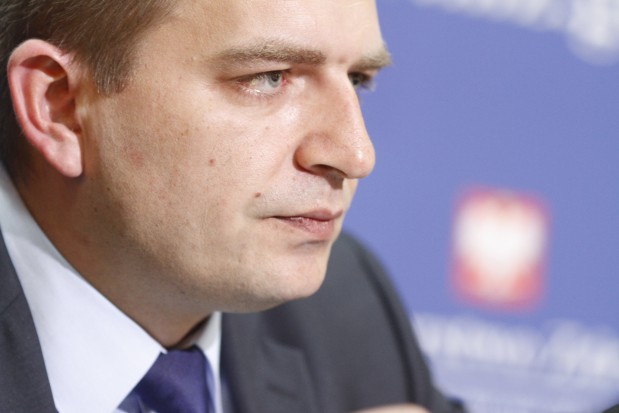 Bartosz Arłukowicz, Minister Zdrowia (fot. PTWP) Projekt aktu prawnego ws. szkolnych gabinetów dentystycznych – jeszcze nie teraz