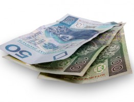 Brak pieniędzy, kolejki i strach – główne przyczyny omijania gabinetu dentystycznego