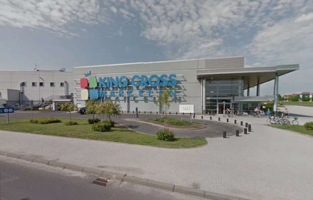 King Cross Marcelin w Poznaniu foto Google Maps Koło Stomatologii Zachowawczej UW w Poznaniu walczy o uśmiech dzieci