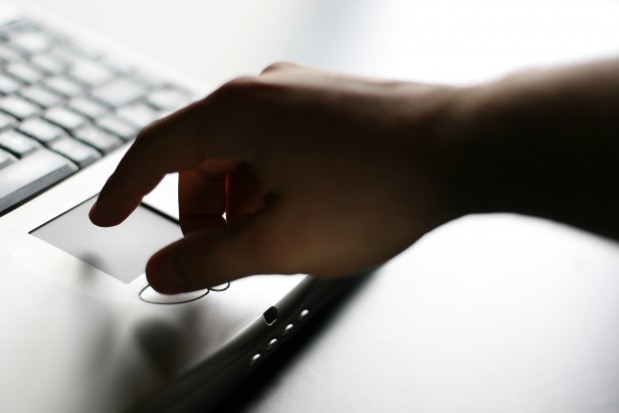 Uwaga na fałszywe strony wydawnictw naukowych (foto: sxc.hu) Uwaga, grasują fałszerze Impact Factor