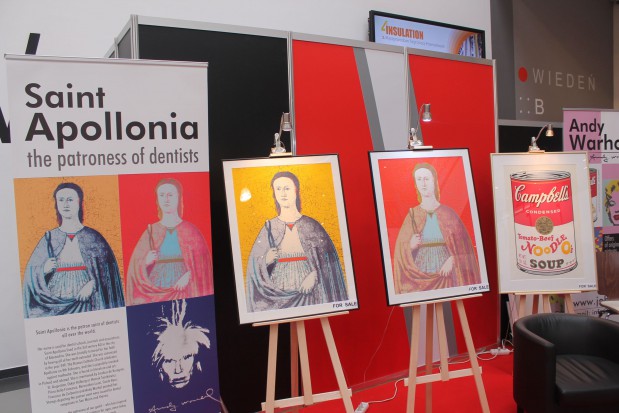 Św. Apolonia Warhola na KRAKDENT 2015 foto: infoDENT24.pl KRAKDENT: św. Apolonia Warhola sprzedana za 111 tys. zł