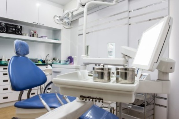 Sedacja w gabinecie (foto: freedigitalphotos) Głos za sedacją w leczeniu dzieci