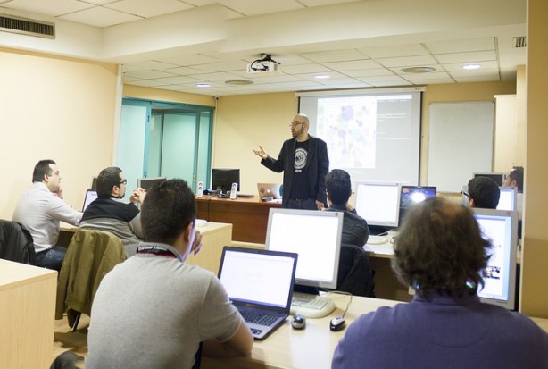 UJ CM poszukuje profesora (foto: pixabay) UJ: będzie poszukiwana osoba na stanowisko profesora w Instytucie Stomatologii