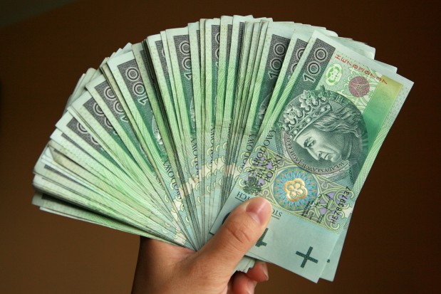 Kto łoży na leczenie zębów (foto: Fotolia/PTWP) Finansowanie stomatologii z kieszeni pacjenta