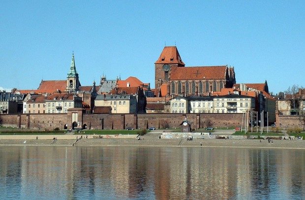 Profilaktyka stomatologiczna w Toruniu (foto: wikimedia) Toruń stawia na wiedzę stomatologiczną wśród dzieci i młodzieży