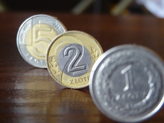 Ceny usług stomatologicznych w UE Niskie wzrosty cen usług stomatologicznych w czerwcu 2015