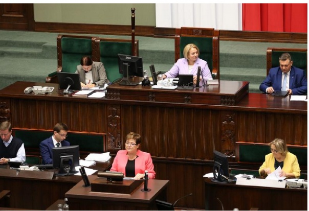 Sejm (foto: mat. pras.) Poseł Maks Kraczkowski pyta ministra zdrowia o kondycję zębów dzieci i młodzieży