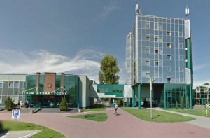 WUM (źródło: Google Maps) WUM: Centrum Stomatologiczne ze 160 fotelami
