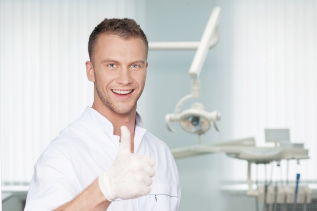 Czy jesteś dobrze oceniany przez pacjentów (foto: archiwum) Jak pacjent ocenia dentystę: pięć głównych kryteriów