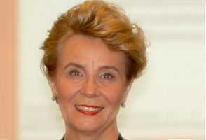 Alicja Marczyk – Felba, członkini Naczelnej Rady Lekarskiej (foto: archiwum) lek. dent. Alicja Marczyk – Felba, członkini Naczelnej Rady Lekarskiej, przewodnicząca Komisji Stomatologicznej Dolnośląskiej Izby Lekarskiej