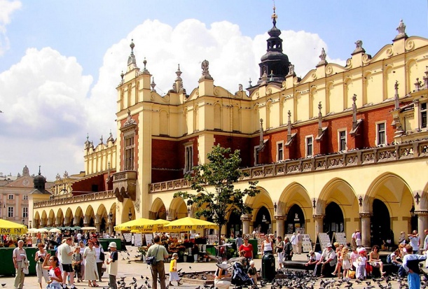 Kraków czeka na decyzje w sprawie gabinetów dentystycznych (źródło Wikimedia) W Krakowie czekają na decyzje rządu w sprawie szkolnych gabinetów stomatologicznych
