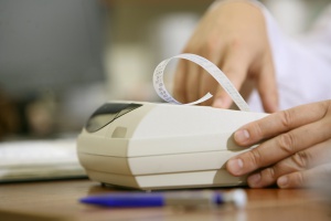 Twój pacjent z paragonem (foto: Fotolia/PTWP) Dlaczego także twój pacjent może zapytać o paragon