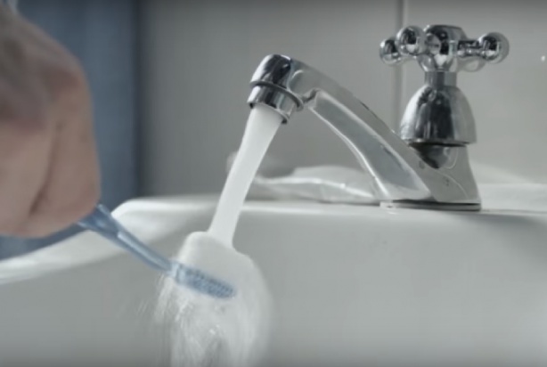 Reklama Colgate podczas Super Bowl Colgate płaci 60 tys. USD za sekundę reklamy