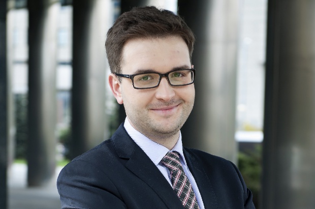 Radca prawny Michał Grabiec (foto: archiwum) Przedawnienie odpowiedzialności prawnej w zawodzie lekarza stomatologa