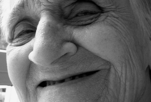Demencja, a choroby przyzębia (foto: pixabay) Problemy z dziąsłami mogą przyspieszać rozwój choroby Alzhaimera