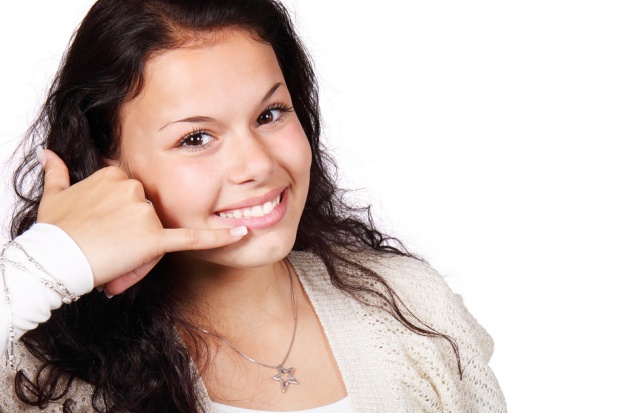 Dentysta na telefon (foto: pixabay) Taksówka stomatologiczna, w niej dentysta na telefon