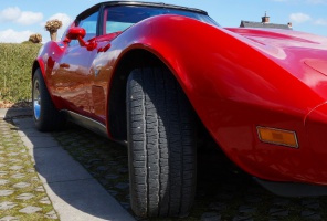Samochód dentysta a VAT (foto: pixabay) Dentysta sprzedaje firmowe auto, co z VAT?