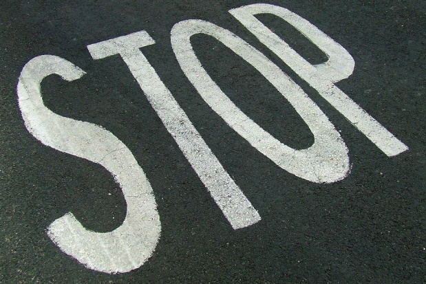 stop-1077973_1920.jpg Dentysta w Niemczech nękany za poglądy polityczne