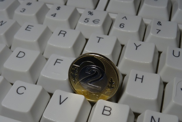 Konkurs ortodoncja śląskie (foto: pixabay) OW NFZ w Katowicach: konkurs na świadczenia ortodontyczne