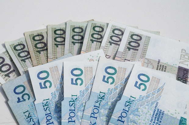 Mniej wydanych pieniędzy na stomatologię (foto: pixabay) I kw. 2016 r.: niewykorzystane pieniądze na stomatologię