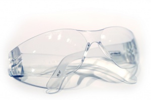 Kto zakłada swoim pacjentom okulary ochronne? (foto: pixabay) Kobieta straciła oko, bo dentysta nie przestrzegał zaleceń
