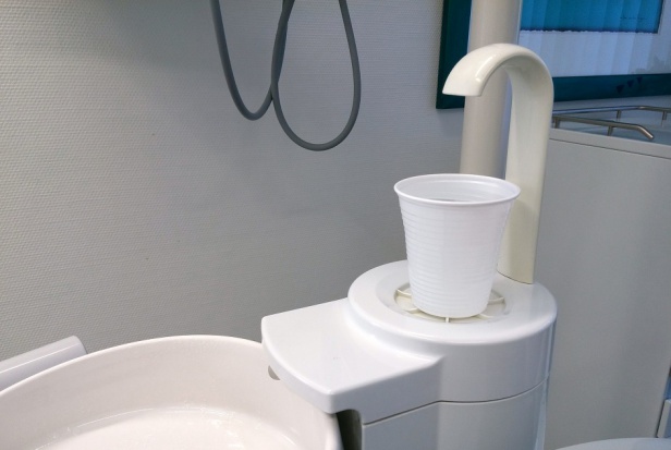 UM w Łodzi przyjmuje na stomatologię (foto: pixabay) UM w Łodzi z progiem 336 pkt. na stomatologię