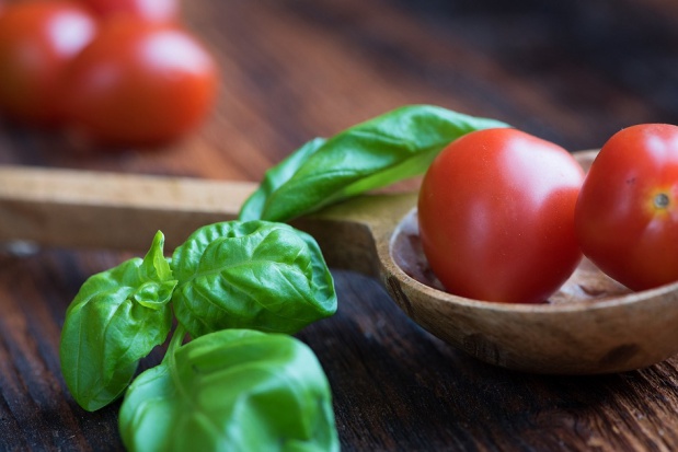 Dieta wstrzymuje paradontozę? (foto: pixabay) Dieta w walce z paradontozą