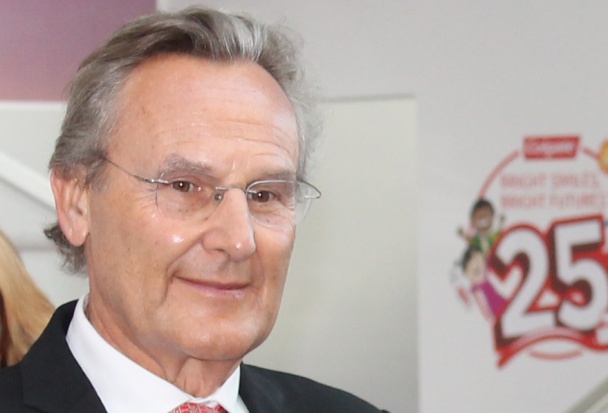 dr Patrick Hescot, prezydent FDI (foto: infoDENT24.pl) Dziennikarze w pakcie z dentystami o zdrowy uśmiech
