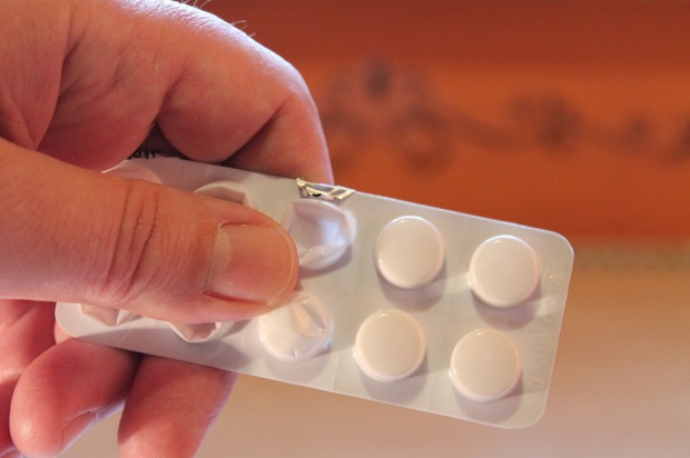O wyższości środków przeciwzapalnych nad opioidami (fot. pixabay) Ekstrakcja: zamiast opioidów - środki NSAID