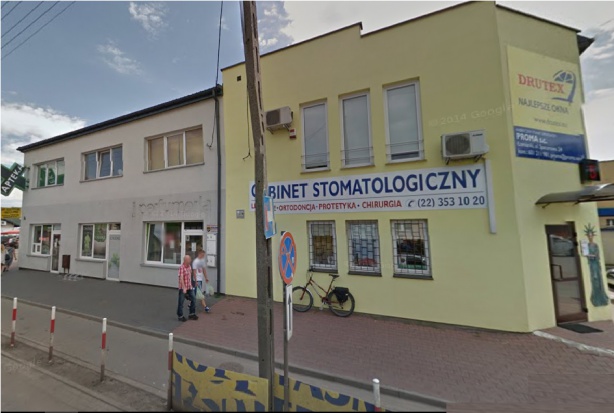 Gabinet stomatologiczny Anny Kozik w podwarszawskich Łomiankach (źródło: Google Maps) Fundacja „Z uśmiechem przez życie” tym razem w Łomiankach
